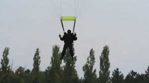 fallschirmabsprungtraining